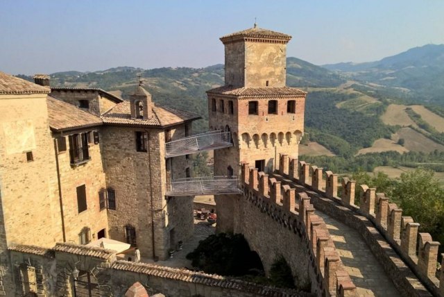 Castello di Vigoleno
